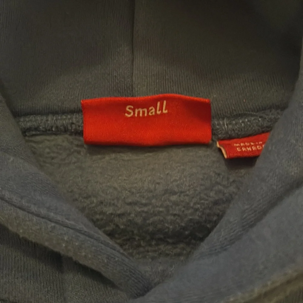 Supreme SS17 full stripe blue/yellow hoodie. - Picture 3 of 6